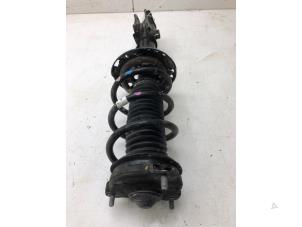 Used Front shock absorber rod, right Kia Sportage (QL) 1.6 CRDi 16V 116 Price € 149,00 Margin scheme offered by Autobedrijf G.H. Wessel B.V.