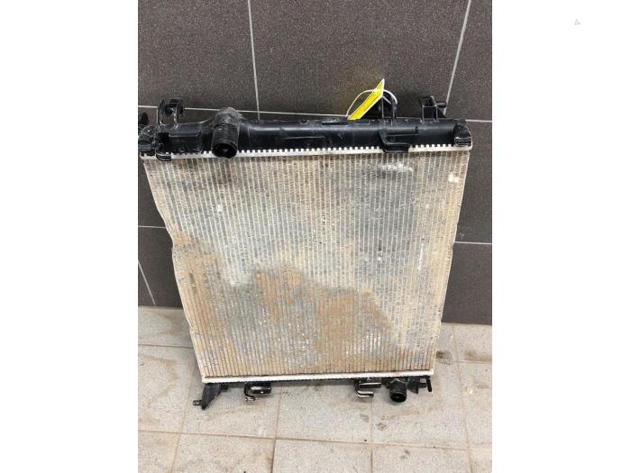 Usagé Radiateur Nissan Qashqai (J11) 1.3 DIG-T 160 16V Prix € 183,75 Règlement à la marge proposé par Wessel Parts & Service B.V.