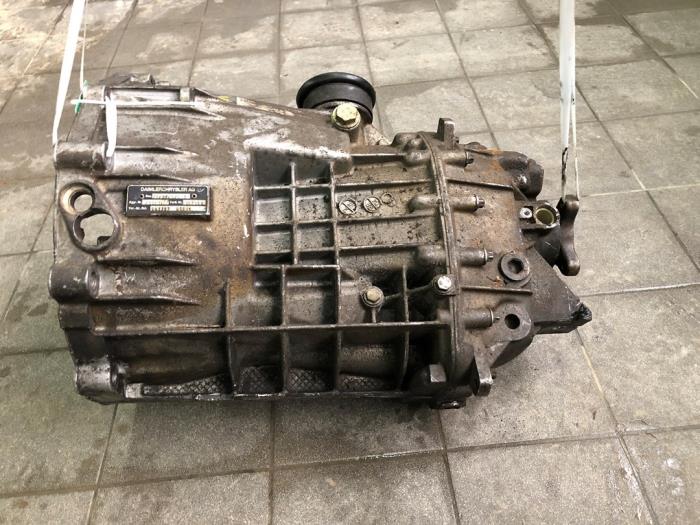 Usagé Boîte de vitesse Volkswagen LT II 2.5 TDi Prix € 418,95 Règlement à la marge proposé par Wessel Parts & Service B.V.