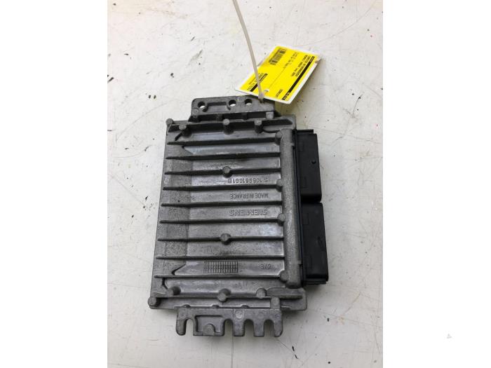 Used Engine management computer Renault Kangoo (KC) 1.4 Price € 93,45 Margin scheme offered by Wessel Parts & Service B.V.