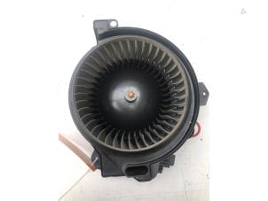 Used Heating and ventilation fan motor Mercedes Sprinter 3,5t (907.6/910.6) 311 CDI 2.1 D RWD Price € 125,00 Margin scheme offered by Autobedrijf G.H. Wessel B.V.