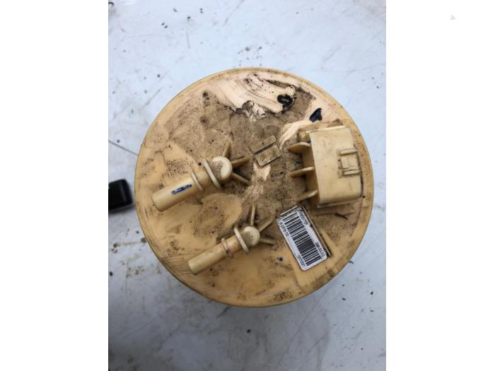 Begagnade Elektrisk bränslepump Renault Master III (EV/HV/UV/VA/VB/VD/VF/VG/VJ) 2.3 dCi 145 16V FWD Pris € 131,25 Marginaltabell erbjuds av Wessel Parts & Service B.V.