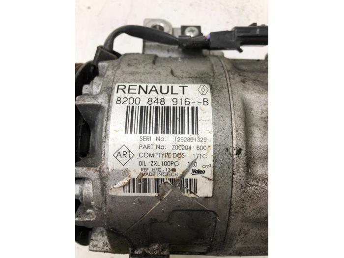 Air conditioning pump from a Renault Master IV (EV/HV/UV/VA/VB/VD/VF/VG/VJ) 2.3 dCi 145 16V FWD 2021