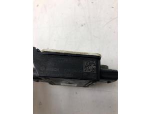 NOx-sensor från en Renault Master III (EV/HV/UV/VA/VB/VD/VF/VG/VJ) 2.3 dCi 145 16V FWD 2021