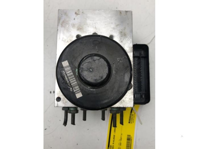 Usagé Bloc ABS Mercedes R (W251) Prix € 236,25 Règlement à la marge proposé par Wessel Parts & Service B.V.