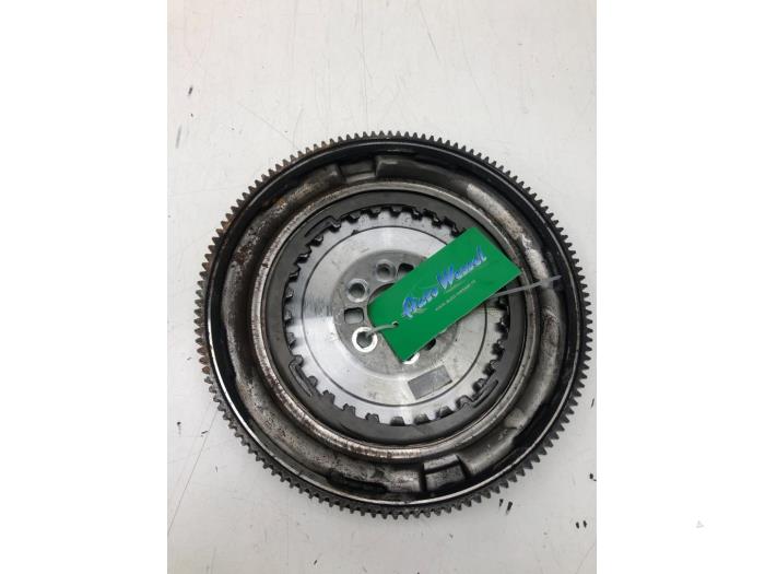Used Flywheel Volkswagen Taigo 1.0 TSI 110 12V Price € 103,95 Margin scheme offered by Wessel Parts & Service B.V.