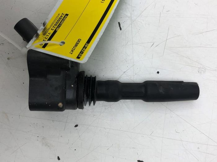 Usados Bobina Volkswagen Taigo 1.0 TSI 110 12V Precio € 26,25 Norma de margen ofrecido por Wessel Parts & Service B.V.