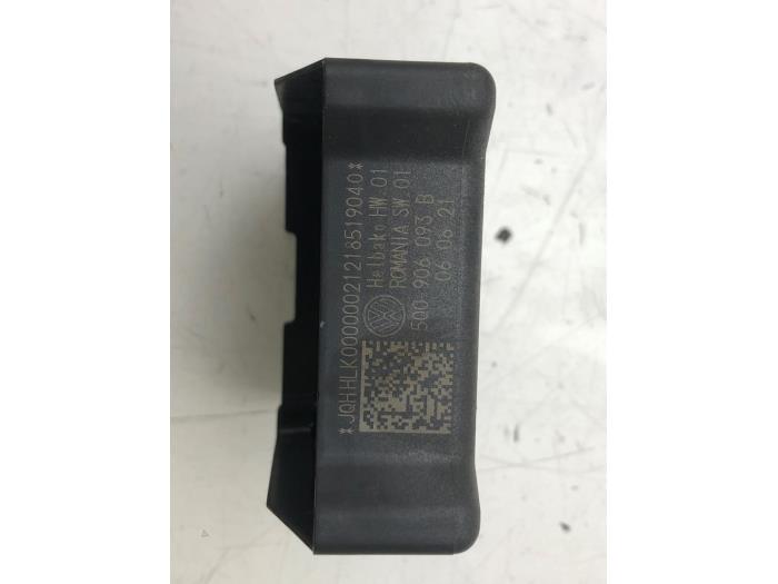Usagé Module pompe carburant Volkswagen Taigo 1.0 TSI 110 12V Prix € 40,95 Règlement à la marge proposé par Wessel Parts & Service B.V.
