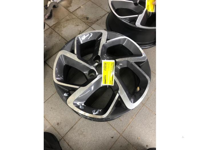 Używane Obrecz Citroen C-Elysee (DD) 1.2 PureTech 82 12V Cena € 103,95 Procedura marży oferowane przez Wessel Parts & Service B.V.