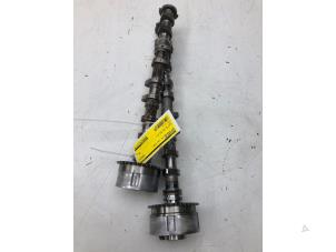 Used Camshaft kit Kia Sportage (QL) 1.6 GDI 16V 4x2 Price on request offered by Autobedrijf G.H. Wessel B.V.