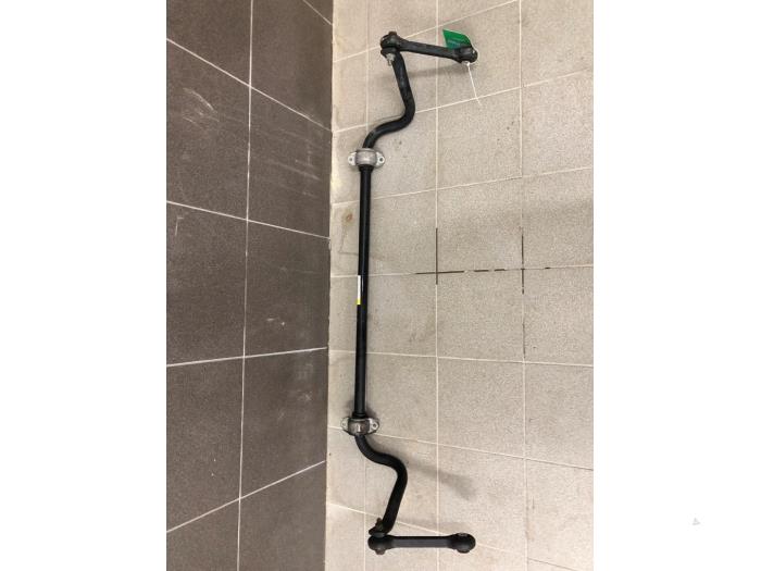 Używane Stabilizator przód Audi A4 Avant (B8) 1.8 TFSI 16V Cena € 51,45 Procedura marży oferowane przez Wessel Parts & Service B.V.