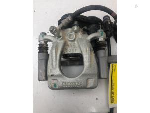 Used Rear brake calliper, right Nissan X-Trail (T32) 1.7 dCi All Mode Price € 149,00 Margin scheme offered by Autobedrijf G.H. Wessel B.V.