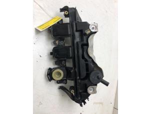 Used Rocker cover Nissan X-Trail (T32) 1.7 dCi All Mode Price € 79,00 Margin scheme offered by Autobedrijf G.H. Wessel B.V.
