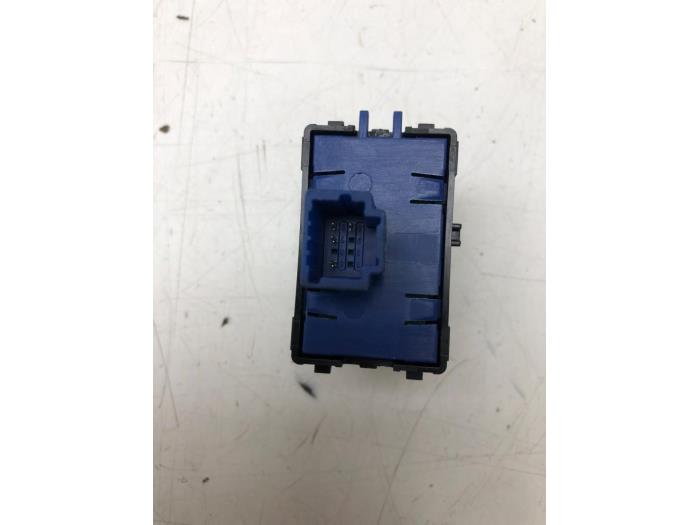 PDC switch from a Renault Zoé (AG) R90 2020