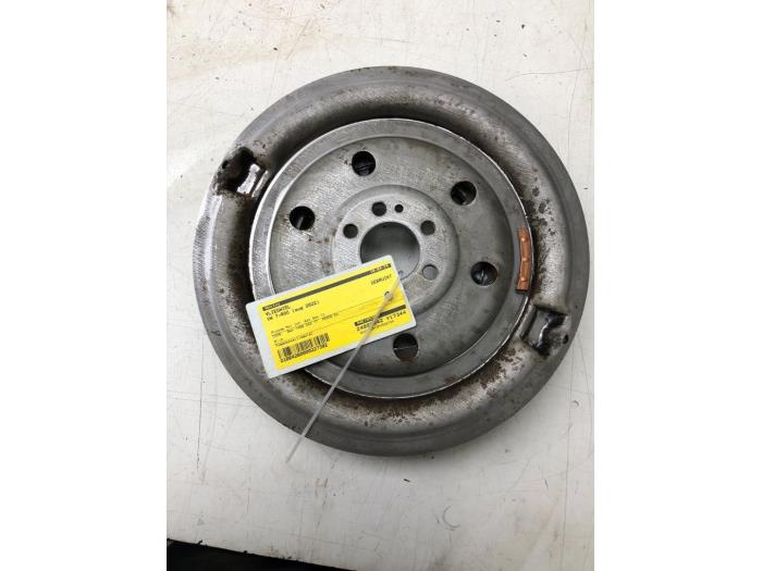 Gebrauchte Schwungrad Volkswagen T-Roc I 1.5 TSI Evo BMT 16V Preis € 72,45 Margenregelung angeboten von Wessel Parts & Service B.V.