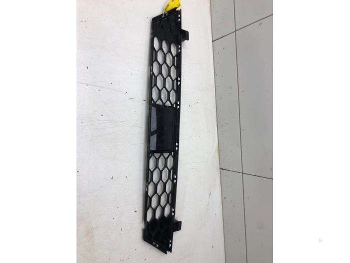 Używane Grill Ford Edge Cena € 51,45 Procedura marży oferowane przez Wessel Parts & Service B.V.