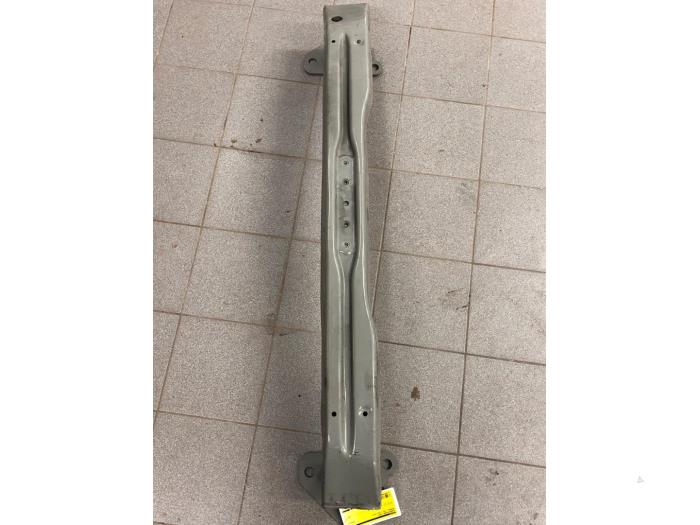 Front bumper frame from a Renault Zoé (AG) R90 2020