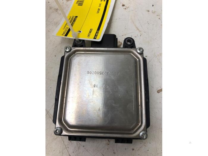 Begagnade Radarsensor Ford Edge Pris € 82,95 Marginaltabell erbjuds av Wessel Parts & Service B.V.