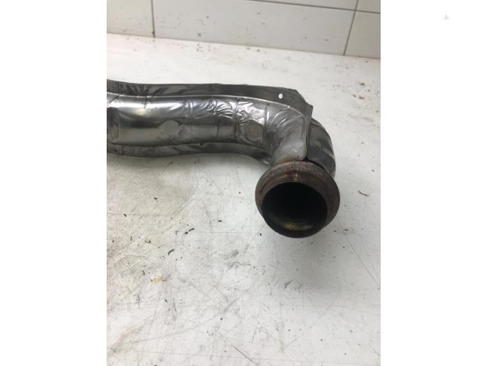 Gebrauchte Auspuff Hauptrohr Opel Corsa F (UB/UH/UP) 1.2 Turbo 12V 100 Preis € 51,45 Margenregelung angeboten von Wessel Parts & Service B.V.