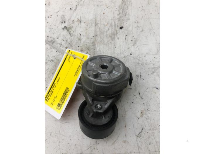 Usados Rodillo tensor correa múltiple Opel Corsa F (UB/UH/UP) 1.2 Turbo 12V 100 Precio € 30,45 Norma de margen ofrecido por Wessel Parts & Service B.V.
