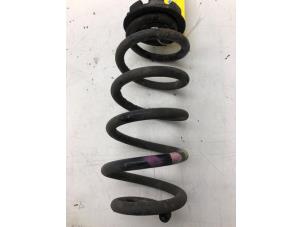 Used Rear coil spring Renault Twingo III (AH) ZE R80 Price € 39,00 Margin scheme offered by Autobedrijf G.H. Wessel B.V.