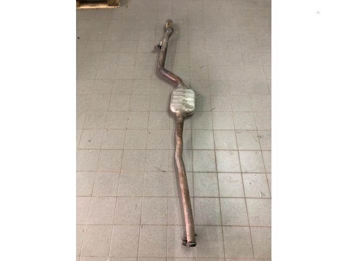 Gebrauchte Auspuff Mitteldämpfer Mercedes GLC (X253) 2.0 260 16V 4-Matic Preis € 236,25 Margenregelung angeboten von Wessel Parts & Service B.V.