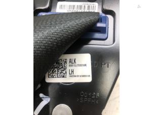 Usagé Tendeur de ceinture arrière gauche Kia Ceed (CDB5/CDBB) 1.4i 16V Prix € 99,00 Règlement à la marge proposé par Autobedrijf G.H. Wessel B.V.