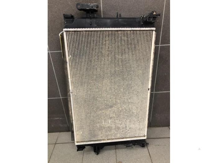 Gebrauchte Kühler Kia Ceed (CDB5/CDBB) 1.4i 16V Preis € 103,95 Margenregelung angeboten von Wessel Parts & Service B.V.