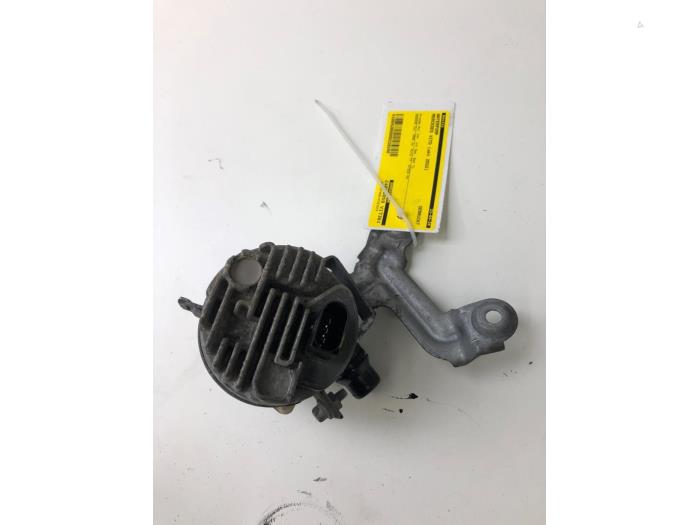 Begagnade Vattenpump Mercedes Vito (447.6) 2.0 114 CDI 16V Pris € 61,95 Marginaltabell erbjuds av Wessel Parts & Service B.V.