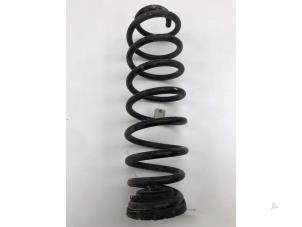 Used Rear coil spring Kia Ceed (CDB5/CDBB) 1.4i 16V Price € 35,00 Margin scheme offered by Autobedrijf G.H. Wessel B.V.