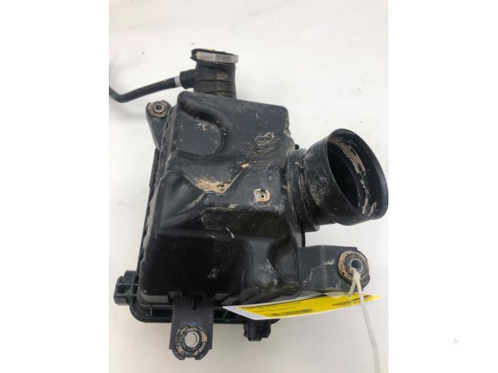 Gebrauchte Luftfiltergehäuse Kia Ceed (CDB5/CDBB) 1.4i 16V Preis € 82,95 Margenregelung angeboten von Wessel Parts & Service B.V.