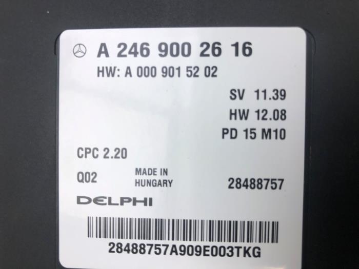 Automatic gearbox computer from a Mercedes-Benz CLA Shooting Brake (117.9) 1.5 CLA-180 d 16V 2015