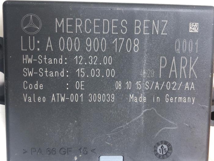 PDC-modul från en Mercedes-Benz CLA Shooting Brake (117.9) 1.5 CLA-180 d 16V 2015