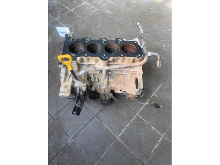 Used Engine crankcase Kia Sportage (QL) 1.6 GDI 16V 4x2 Price € 525,00 Margin scheme offered by Wessel Parts & Service B.V.