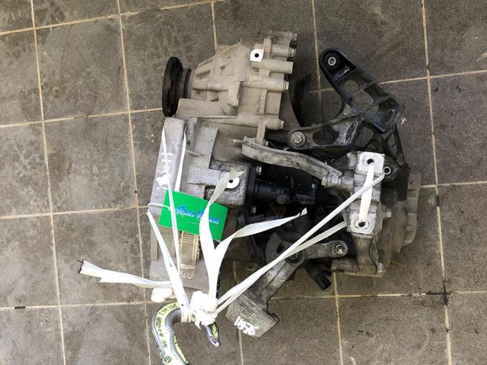 Usagé Boîte de vitesse Audi A3 Sportback (8VA/8VF) 1.6 TDI Ultra 16V Prix € 838,95 Règlement à la marge proposé par Wessel Parts & Service B.V.