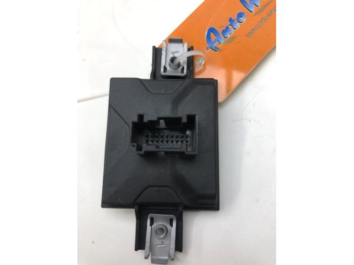 Gebrauchte Kamera Modul Mercedes EQV 300 Preis € 82,95 Margenregelung angeboten von Wessel Parts & Service B.V.