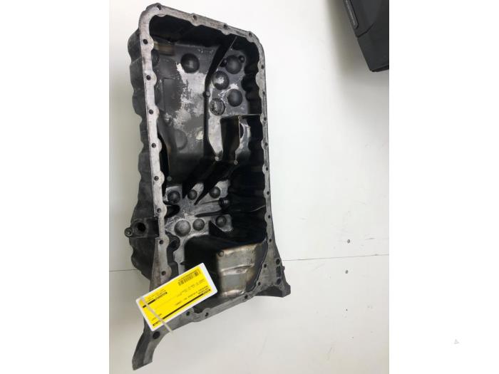 Gebrauchte Ölwanne Mercedes E Combi (S211) 2.2 E-220 CDI 16V Preis € 51,45 Margenregelung angeboten von Wessel Parts & Service B.V.