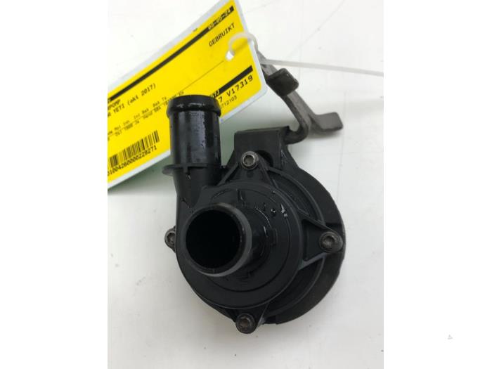 Begagnade Vattenpump Skoda Yeti (5LAC) 2.0 TDI 16V Pris € 40,95 Marginaltabell erbjuds av Wessel Parts & Service B.V.