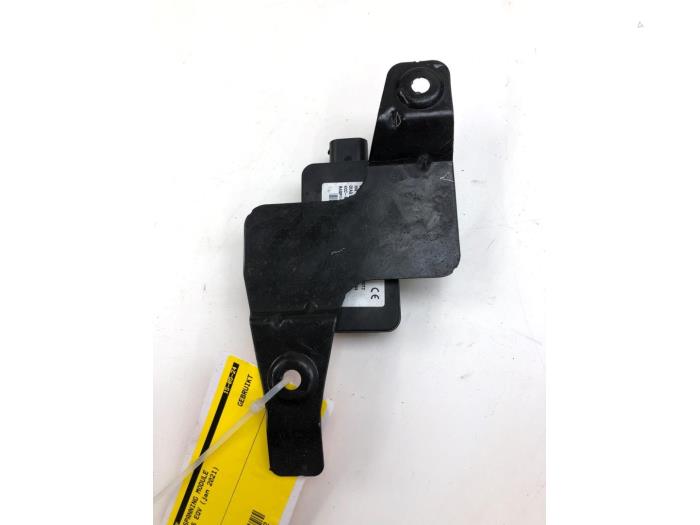 Begagnade Däcktrycksmodul Mercedes EQV 300 Pris € 36,75 Marginaltabell erbjuds av Wessel Parts & Service B.V.