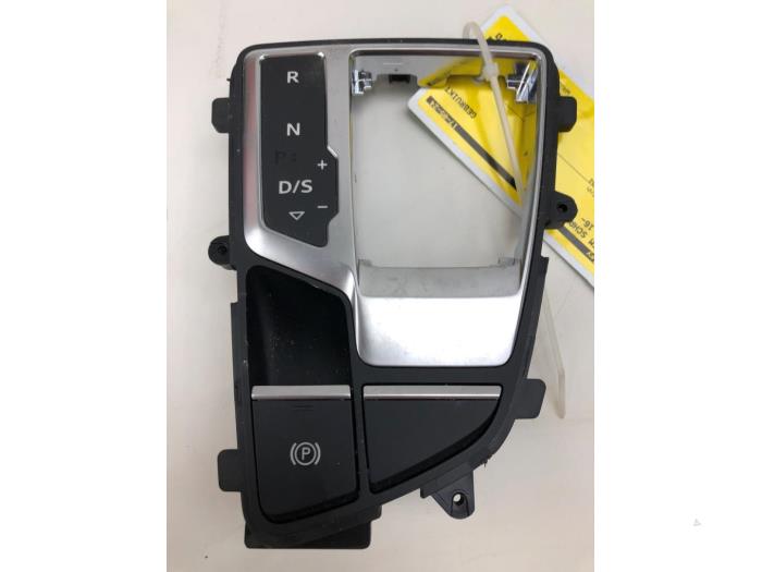 Gebrauchte Handbremse Schalter Audi A5 Sportback (F5A/F5F) 2.0 35 TFSI Mild Hybrid 16V Preis € 61,95 Margenregelung angeboten von Wessel Parts & Service B.V.