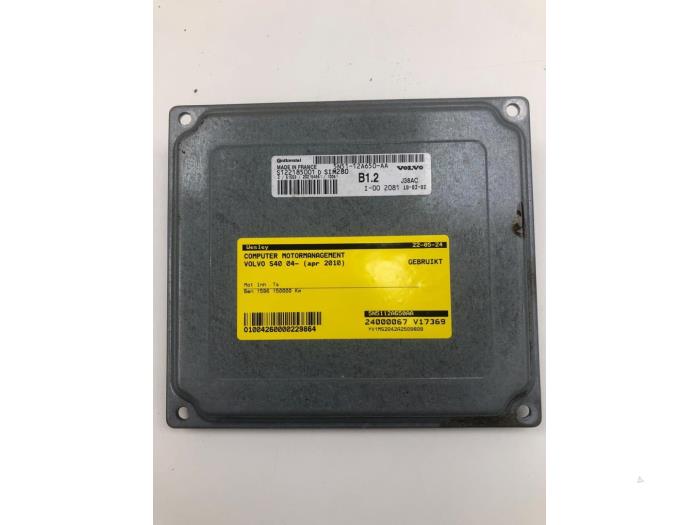 Used Engine management computer Volvo S40 (MS) 1.6 16V Price € 208,95 Margin scheme offered by Wessel Parts & Service B.V.