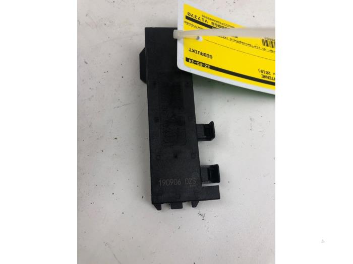 Używane Keyless Entry-Antena Audi A5 Sportback (F5A/F5F) 2.0 35 TFSI Mild Hybrid 16V Cena € 30,45 Procedura marży oferowane przez Wessel Parts & Service B.V.