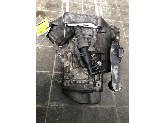 Gebrauchte Getriebe Mini Mini Cooper S (R53) 1.6 16V Preis € 366,45 Margenregelung angeboten von Wessel Parts & Service B.V.