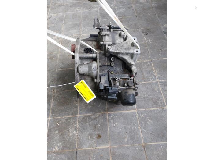 Gebrauchte Getriebe Volkswagen Touran (5T1) 1.4 TSI Preis € 1.468,95 Margenregelung angeboten von Wessel Parts & Service B.V.