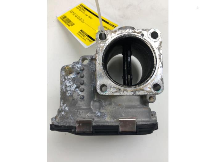 Usagé Boîtier accélérateur Kia Cee'd (JDB5) 1.4 CRDi 16V Prix € 51,45 Règlement à la marge proposé par Wessel Parts & Service B.V.