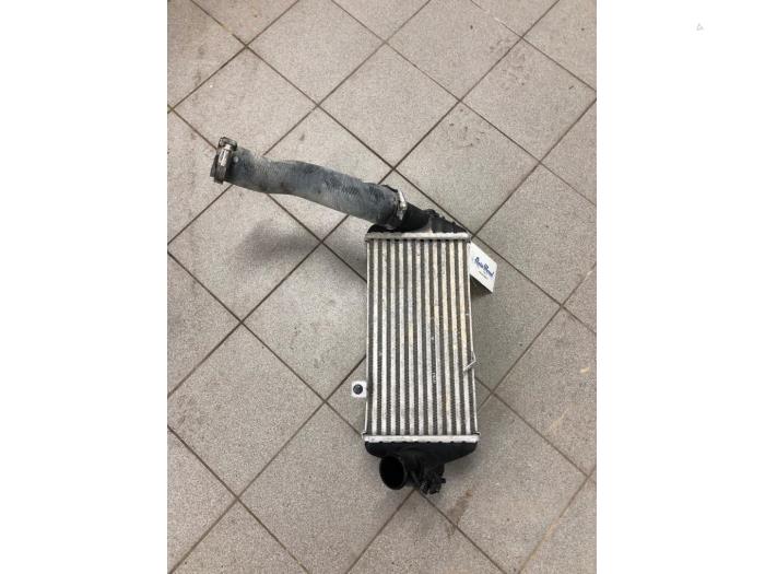 Usagé Intercooler Kia Cee'd (JDB5) 1.4 CRDi 16V Prix € 82,95 Règlement à la marge proposé par Wessel Parts & Service B.V.