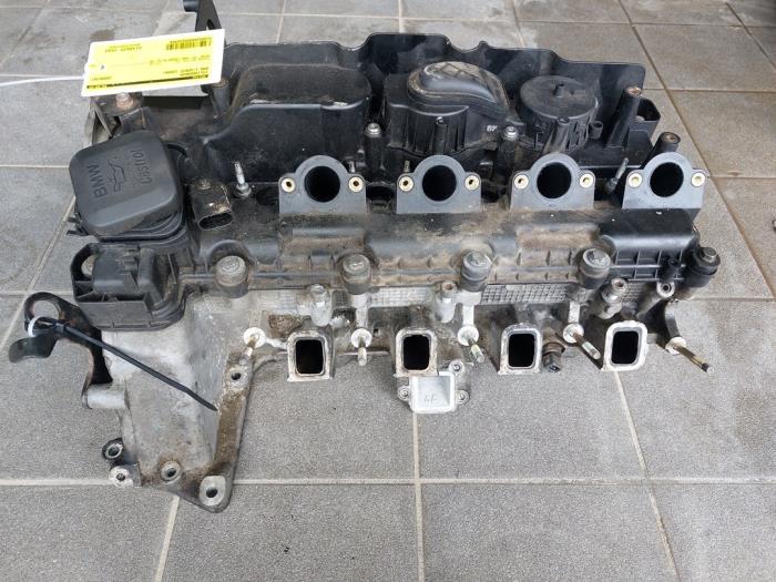 Culasse d'un BMW 1 serie (E87/87N) 118d 16V 2006