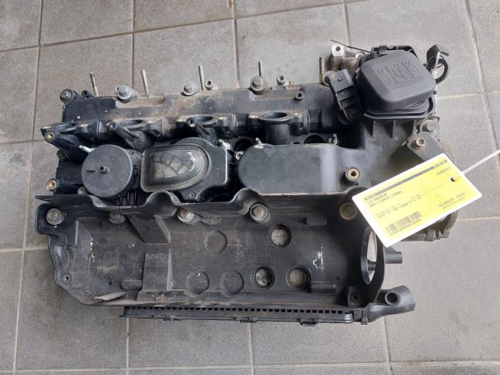 Usagé Culasse BMW 1 serie (E87/87N) 118d 16V Prix € 313,95 Règlement à la marge proposé par Wessel Parts & Service B.V.