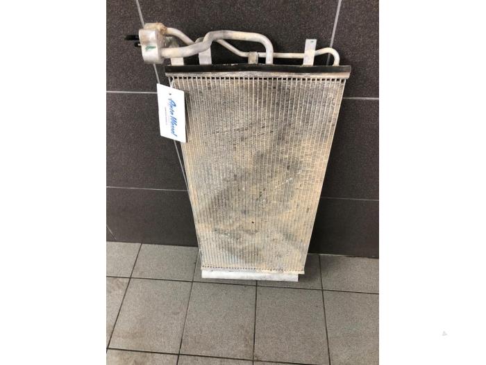Usagé Radiateur clim Kia Ceed (CDB5/CDBB) 1.6 CRDi 16V 115 Prix € 156,45 Règlement à la marge proposé par Wessel Parts & Service B.V.