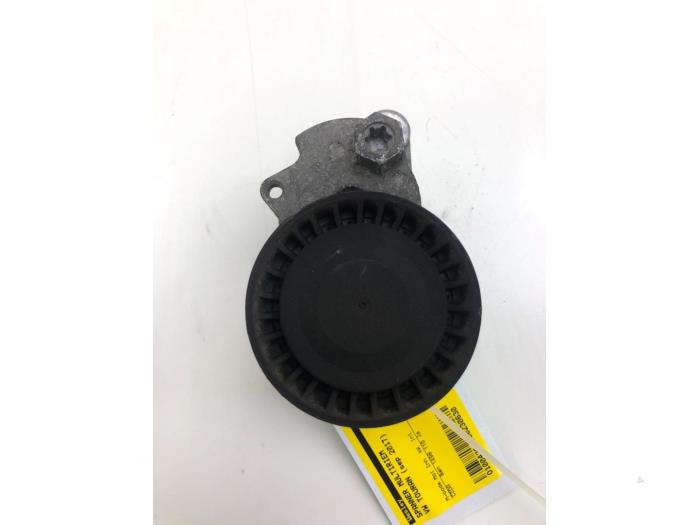 Usados Tensor correa múltiple Volkswagen Touran (5T1) 1.4 TSI Precio € 30,45 Norma de margen ofrecido por Wessel Parts & Service B.V.